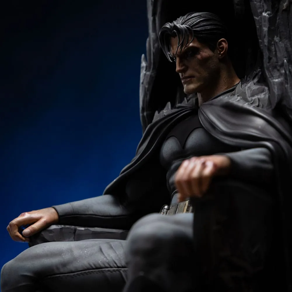 DC Comics Statue – Batman and Bruce Wayne 1/4 Scale 79 cm 11