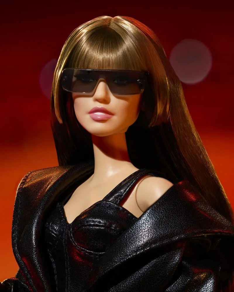 Barbie Signature Doll – Miley Cyrus 12