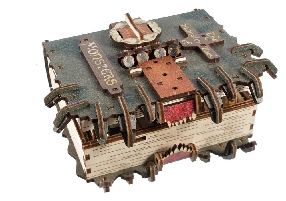 Harry Potter Wooden Model Kit – The Monster Book of Monsters 17