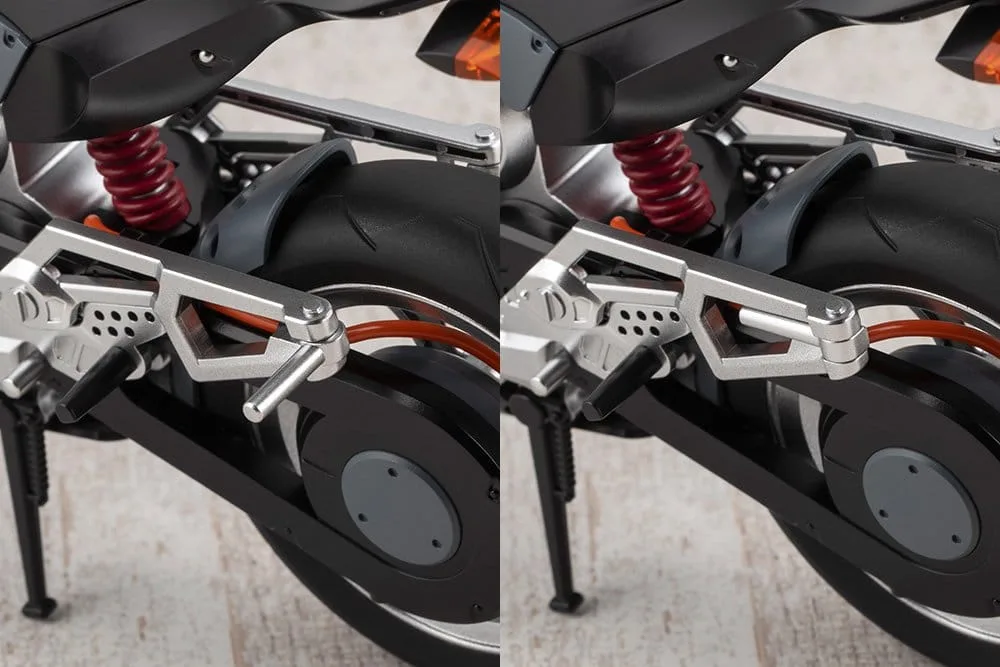 Sousai Shojo Teien Model Kit – Extreme Sports Bike Black 1/10 6