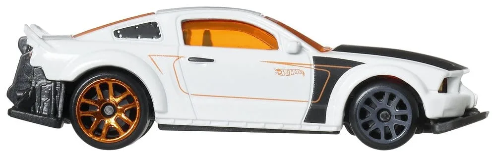 Hot Wheels Die-Cast Vehicle Set – Silver Series Legends 6-Pack 1:64 15