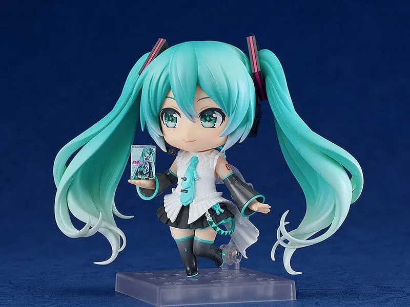 Hatsune Miku Nendoroid – Happy 16th Birthday Version 10 cm 6