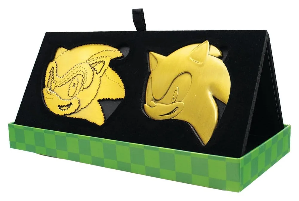 Sonic the Hedgehog Medallion Set – 35th Anniversary Then & Now