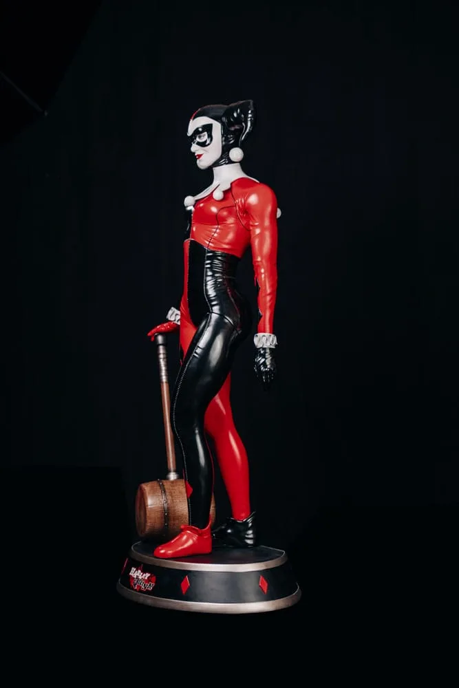 DC Comics Life-Size Statue – Harley Quinn 196 cm 5