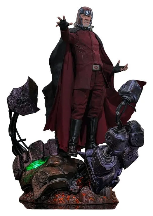 Avengers Doomsday Action Figure – Deluxe Magneto 30 cm