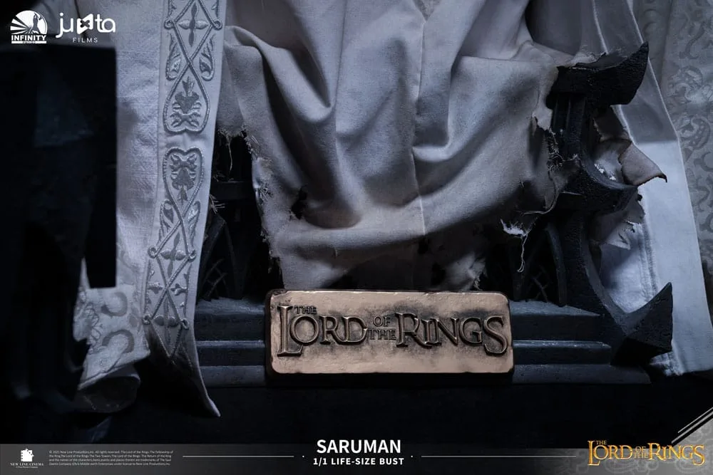 Lord of the Rings Life-Size Bust – Saruman 110 cm 12
