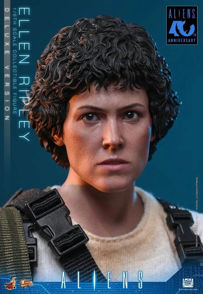 Aliens Action Figure – Ellen Ripley Deluxe 30 cm 6