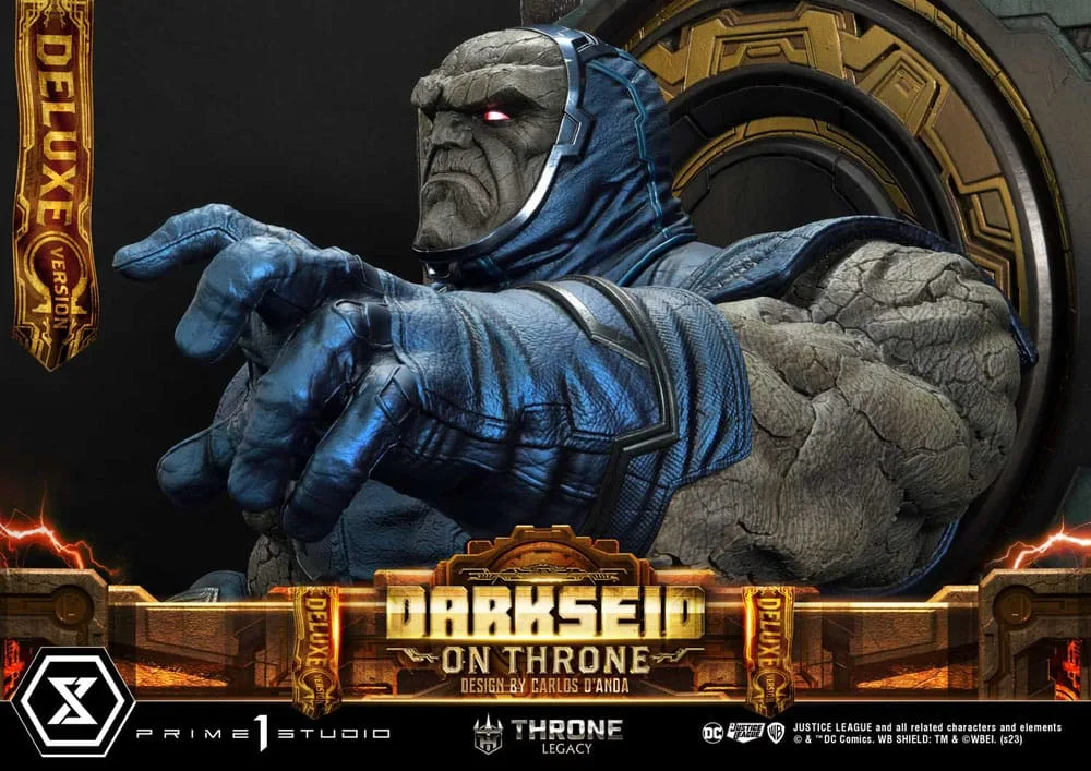 Justice League Beeld – Darkseid op troon Deluxe Bonus 65 cm 4