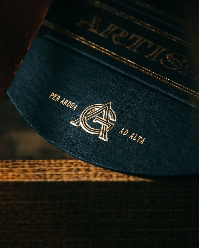 Artisan Playing Cards – 52-Card Poker Deck 9