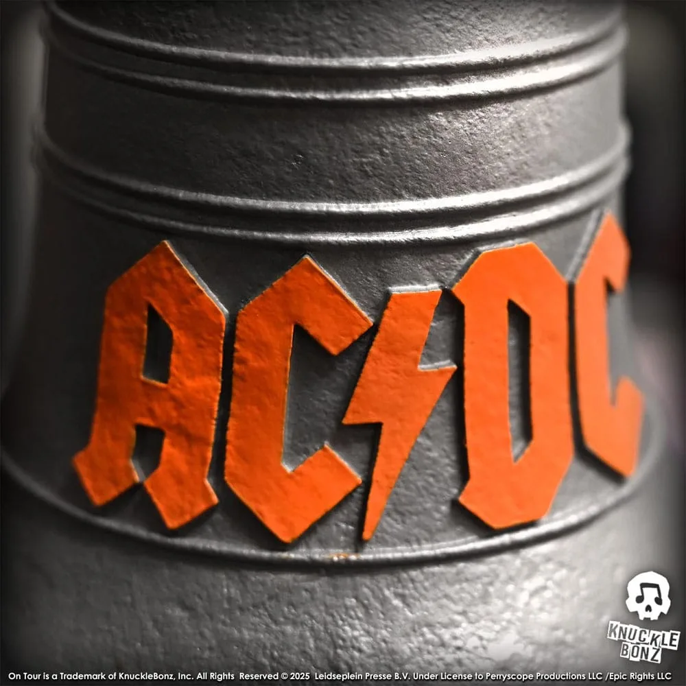 AC/DC Statue – PWR UP Tour Hells Bell 4