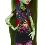 Monster High Collector Doll – Venus McFlytrap Reproduction 4
