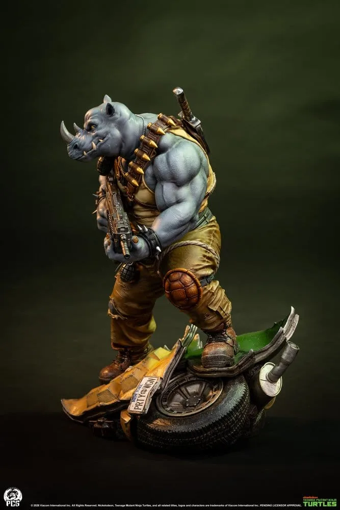 Teenage Mutant Ninja Turtles Statue – Legends Rocksteady 1/3 69 cm 16