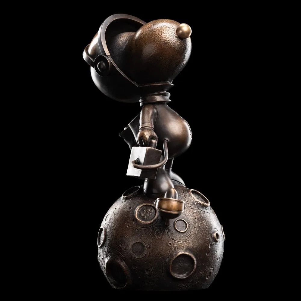 Peanuts Bronze Statue – Snoopy First Beagle on the Moon 29 cm 5