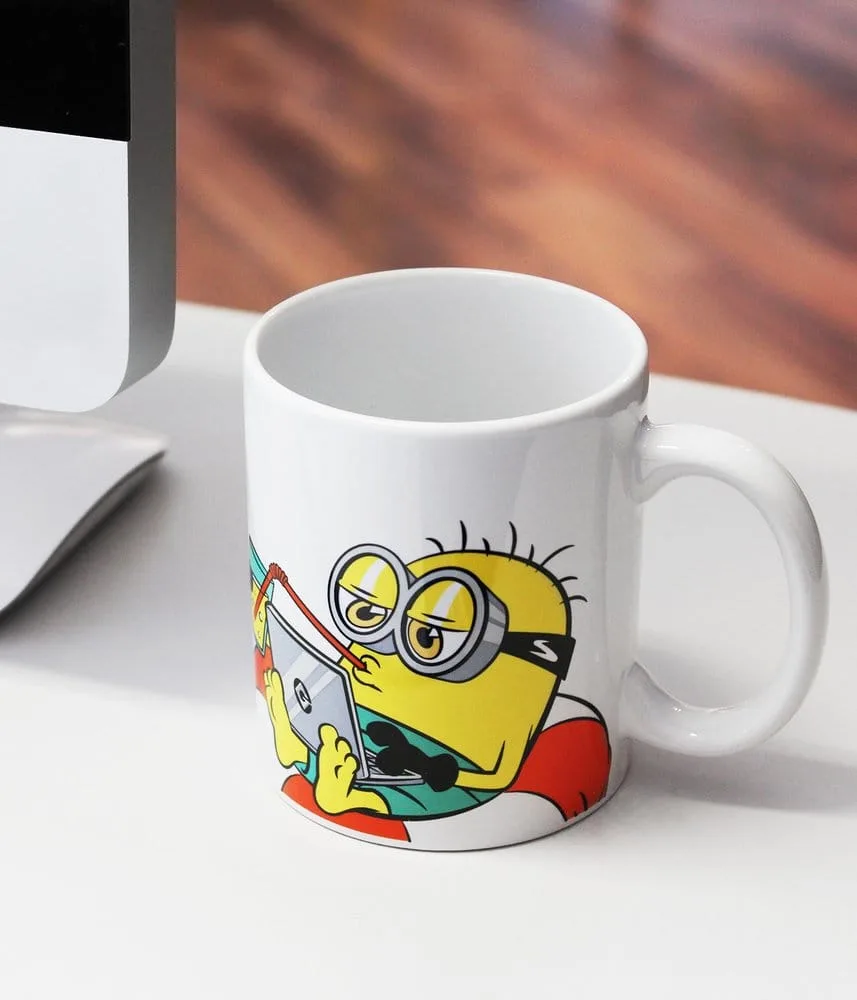 Minions Mug – Working 320 ml 4