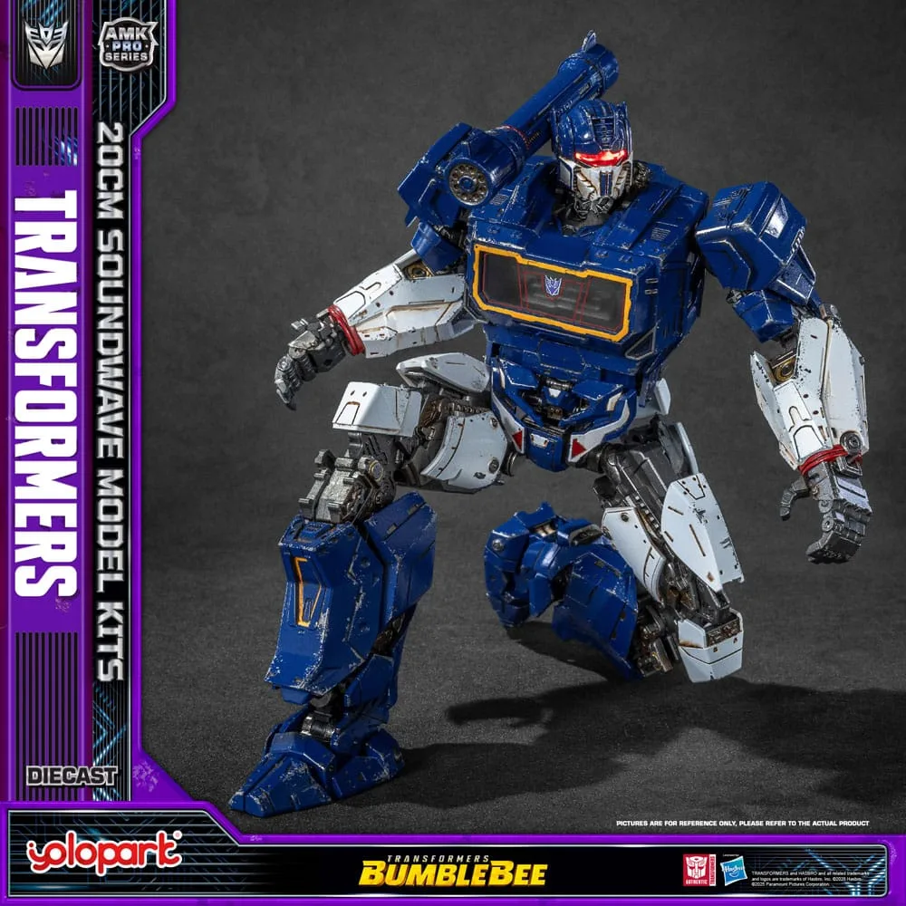 Transformers Bumblebee Model Kit – AMK Pro Soundwave 20 cm 21