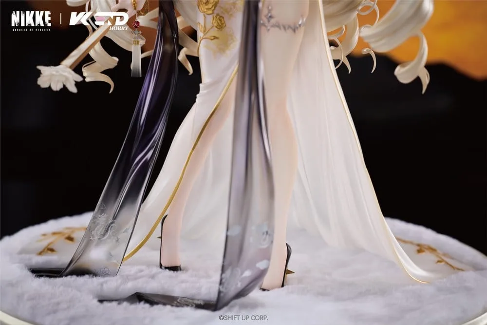 Goddess of Victory Nikke Figure – Crown Glorious Flower 38 cm 8