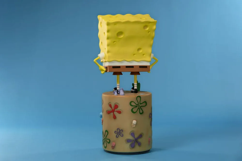 SpongeBob SquarePants Statue – Life-Size 120 cm 4