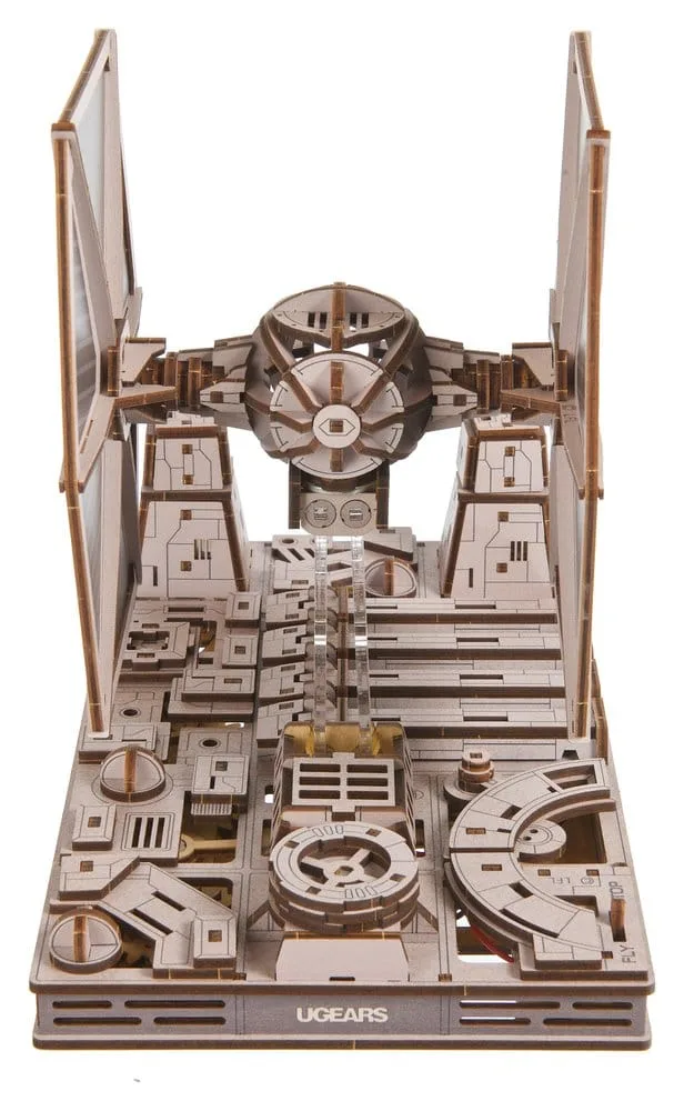Star Wars Holzmodellbausatz – TIE Fighter mit Ständer 11