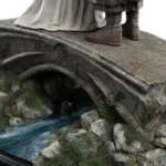 Lord of the Rings Mini Statue – Aragorn and Arwen 24 cm 3