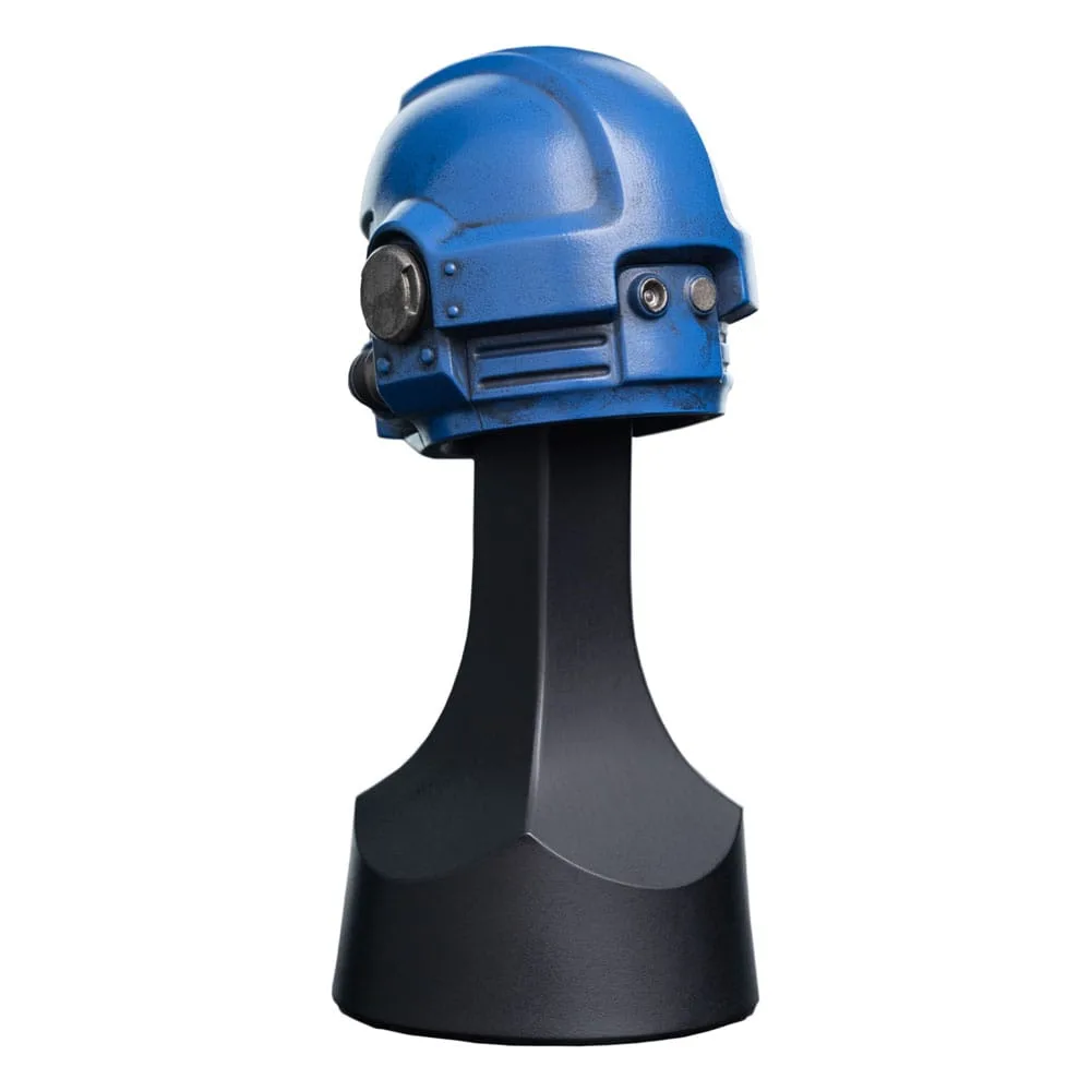Warhammer 40,000 Replica – Ultramarines Helm 1/4 12 cm 9