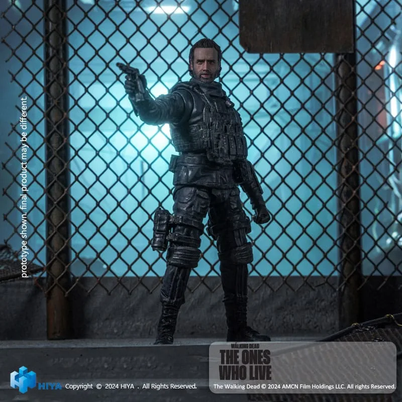 The Walking Dead Action Figure – Rick Grimes Exquisite Mini 10.5 cm 3