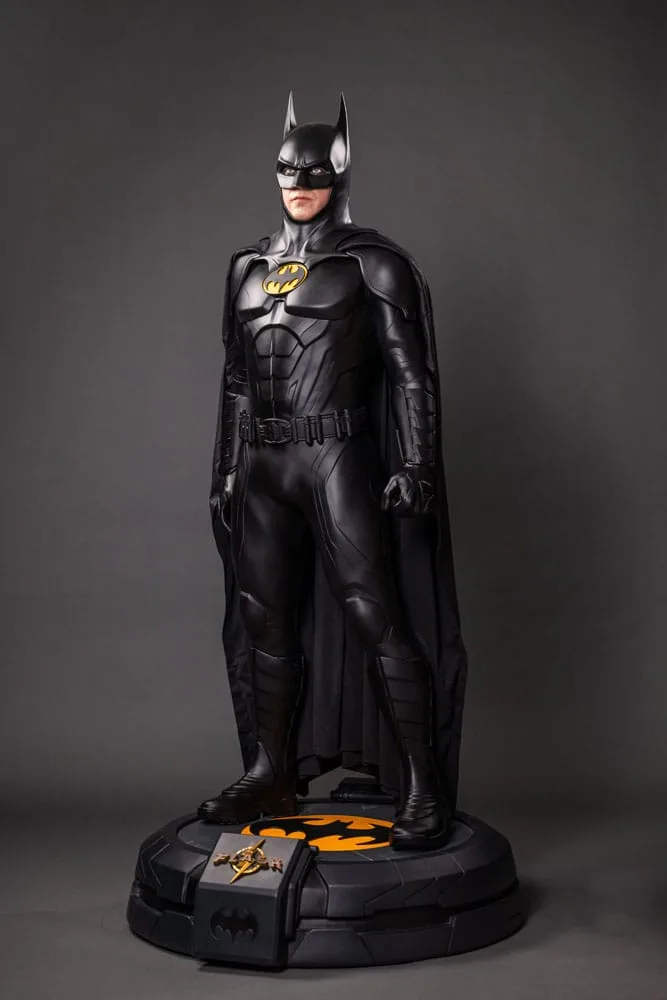 The Flash Life-Size Statue – Batman Keaton 2 211 cm 8