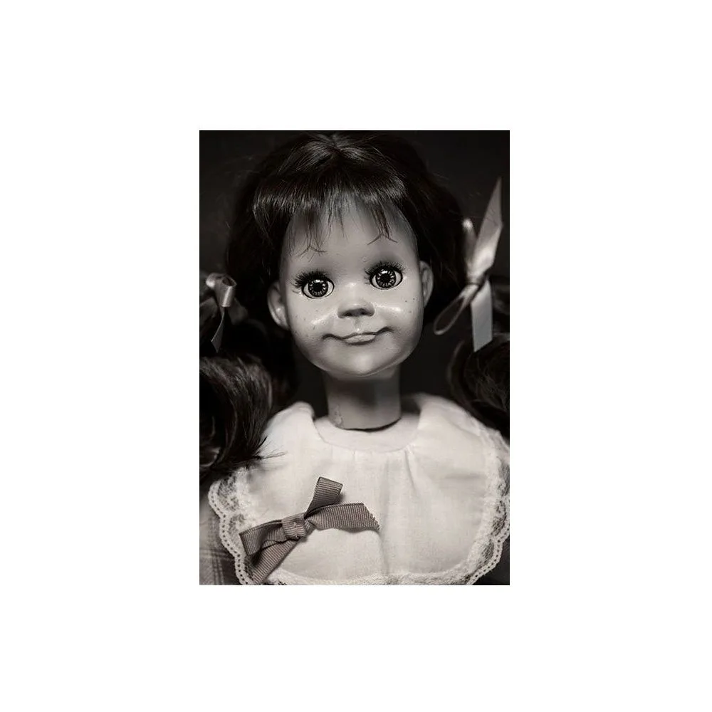 The Twilight Zone Prop Replica – Talky Tina Doll 53 cm 4