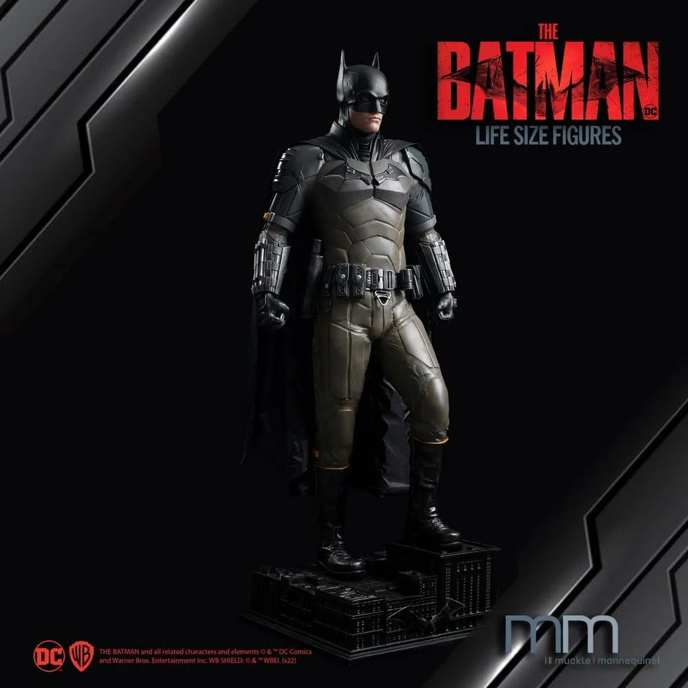 The Batman Life-Size Statue – Robert Pattinson Version 218 cm 3