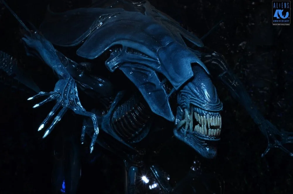 Aliens Action Figure – Alien Queen 40th Anniversary 38 cm 9