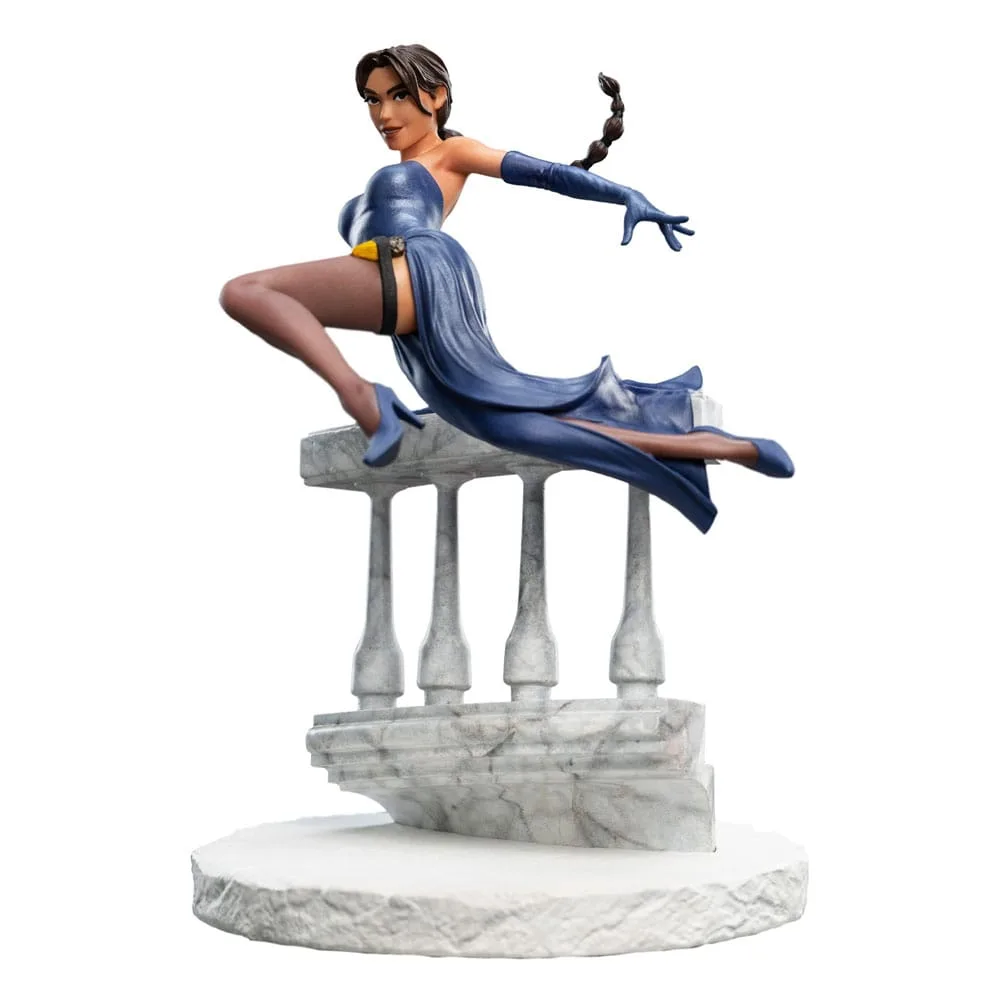 Tomb Raider Mini Statue – Lara Croft A Deal at the Opera 17 cm 12