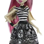 Monster High Collector Doll – Rochelle Goyle Reproduction 5