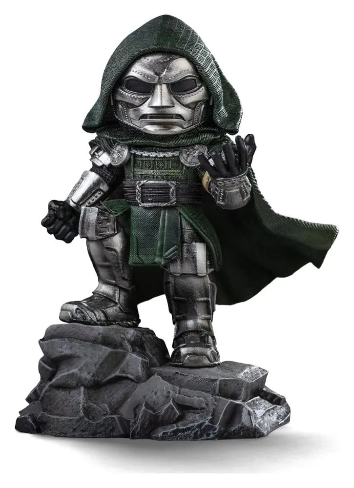 Avengers Doomsday Statue – MiniCo Doctor Doom 15 cm