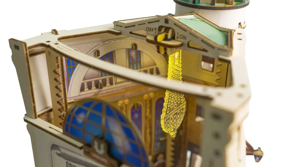 Harry Potter Wooden Model Kit – Gringotts Bank Marble Run 24