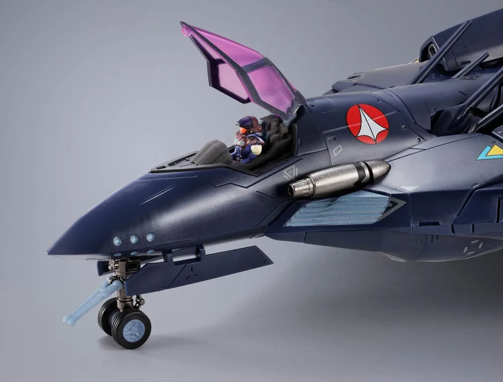 Macross 7 Action Figure – DX Chogokin VF-17S Nightmare 25 cm 7