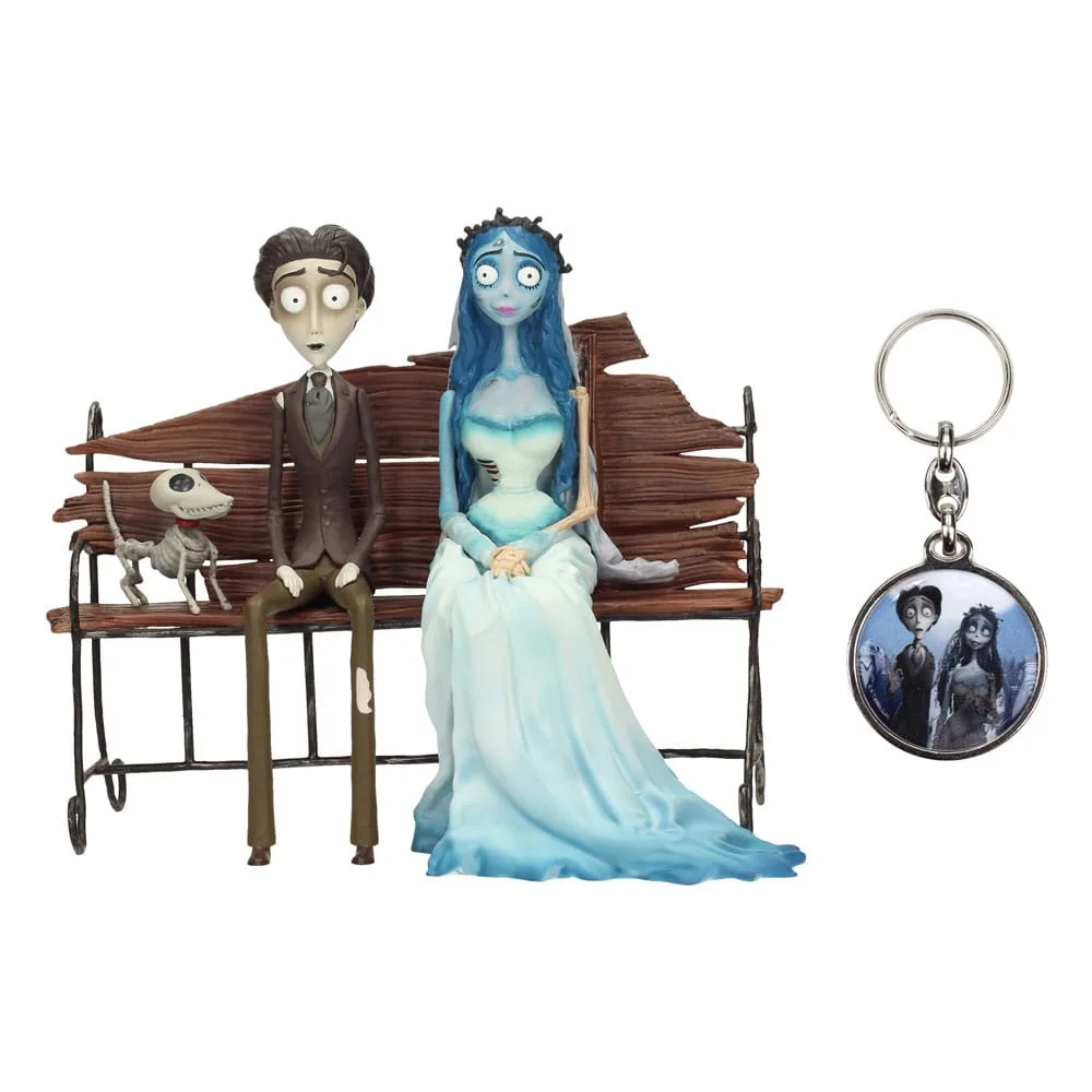 Corpse Bride Gift Set – Victor and Emily Figure with Keyring 2