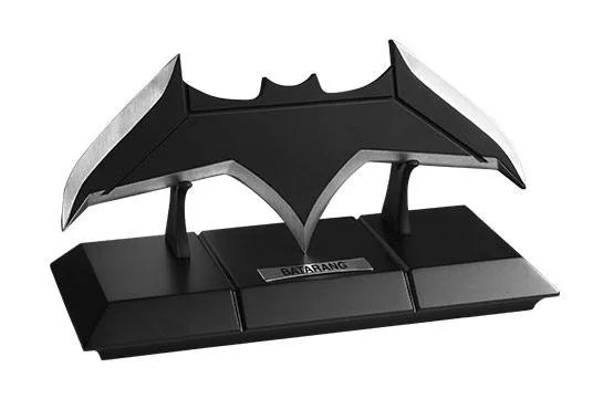 Justice League Prop Replica – Batarang 1:1 21 cm