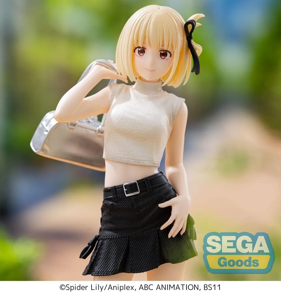 Lycoris Recoil Figure – Chisato Nishikigi Street Snap 20 cm 4