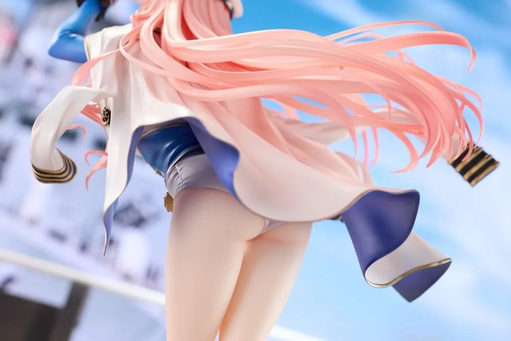 Brown Dust 2 PVC-Figur – Ship Admiral Sylvia 1:6 28 cm 3