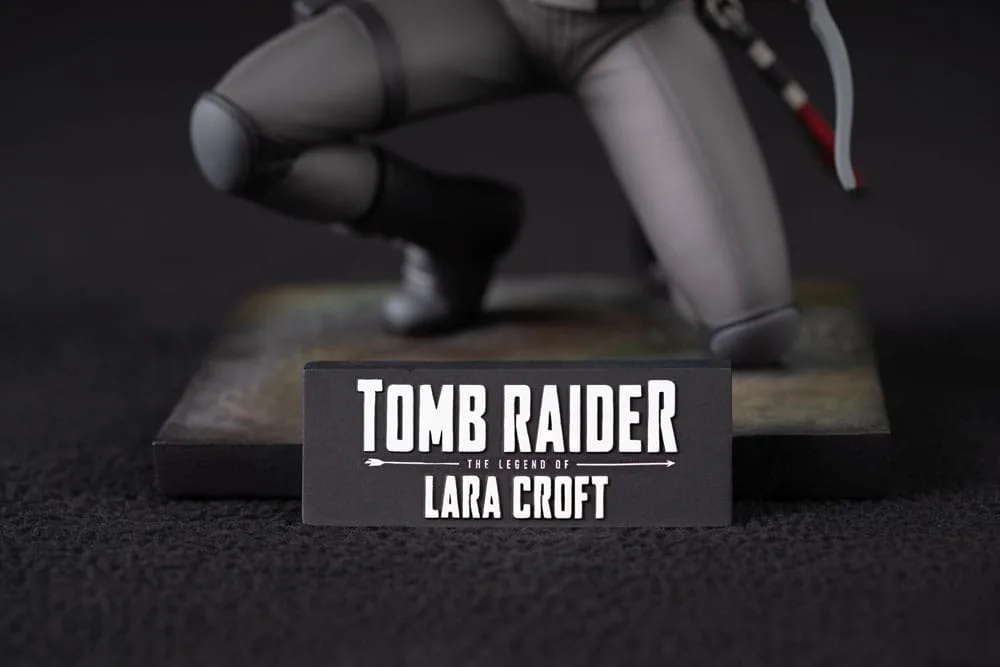 Tomb Raider PVC Statue – The Legend of Lara Croft 7