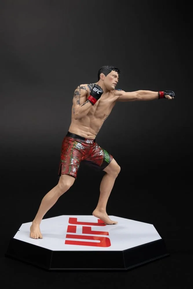 UFC PVC Statue – Brandon Moreno SportsPicks 16 cm 9