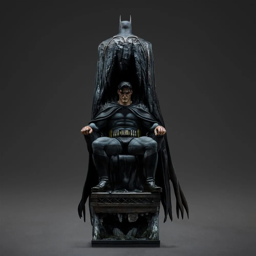 DC Comics Statue – Batman and Bruce Wayne 1/4 Scale 79 cm 2