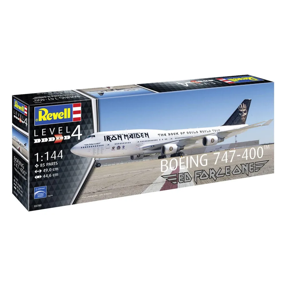Iron Maiden Modellbausatz – Ed Force One Boeing 747-400 1:144 2