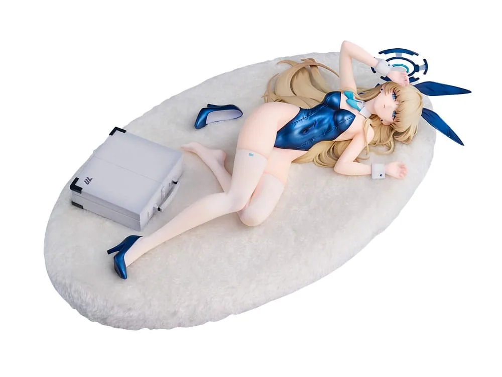 Blue Archive PVC Statue – Toki Bunny Girl Memorial Lobby 30 cm