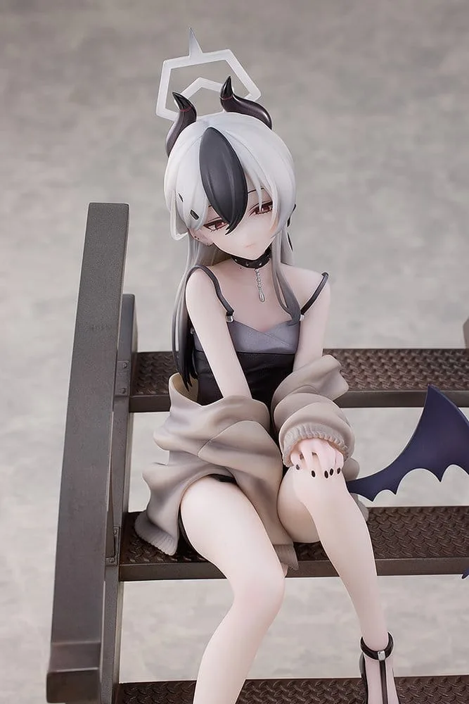 Blue Archive Statue – Kayoko Dress Memorial Lobby 1/7 22 cm 9