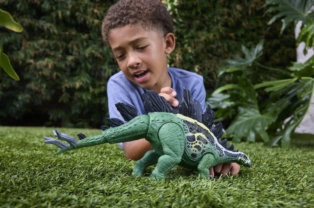 Jurassic World Action Figure – Stegosaurus Gigantic Thrashers 34 cm 4