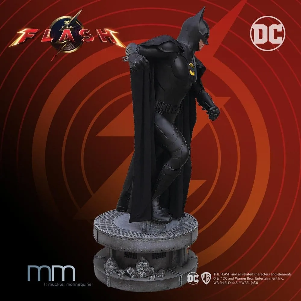 The Flash Life-Size Statue – Keaton Batman 228 cm 4