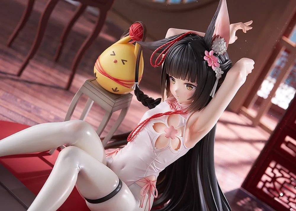 Azur Lane Figure – Nagato Guardian Fox’s Blessed Bonds 22 cm 6