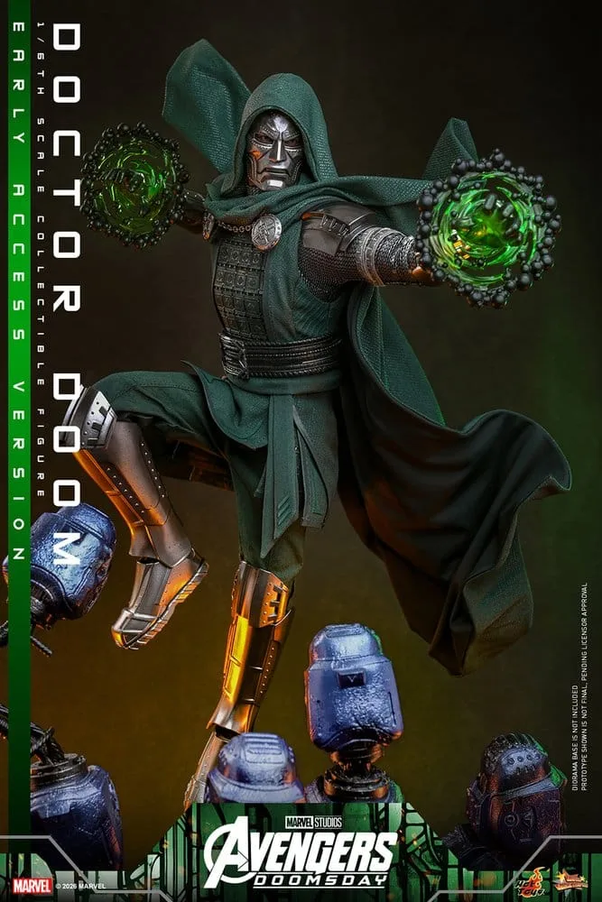 Avengers Doomsday Action Figure – Doctor Doom 31 cm 19