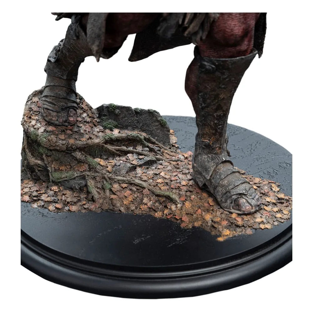 The Lord of the Rings Statue – Lurtz Hunter of Men 1/6 Scale 36 cm 9