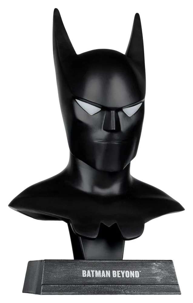 Batman Beyond Cowl Replica – DC Direct 1/3 Scale 18 cm
